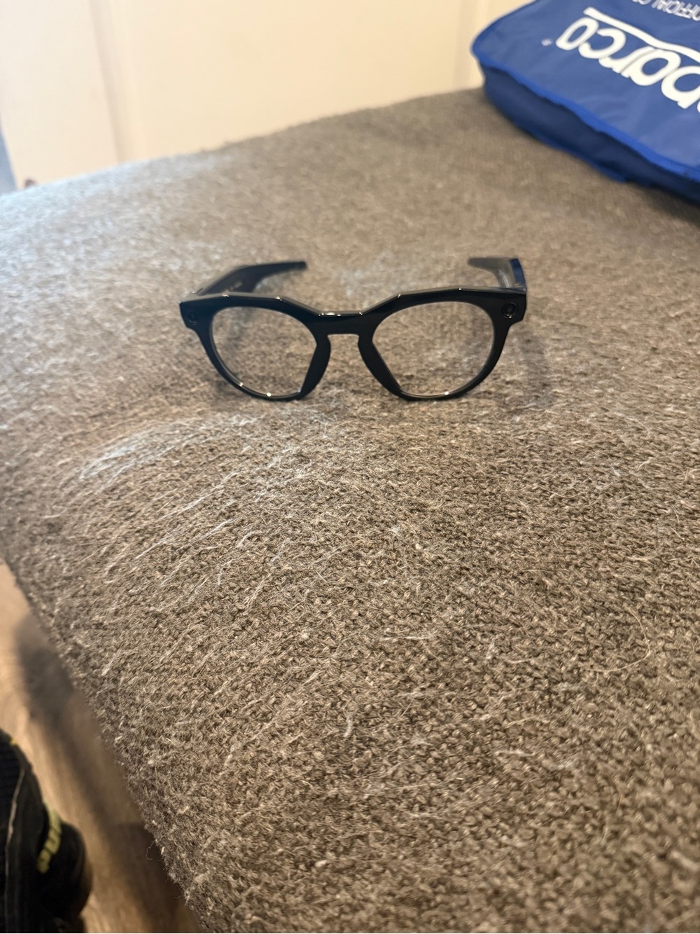 Oakley Meta HSTN